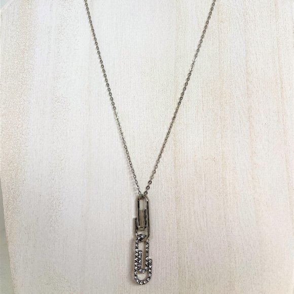 Silver Adjustable 18"-20" Swarovski Crystal Unique Double Paper Clip Necklace - Picture 3 of 5